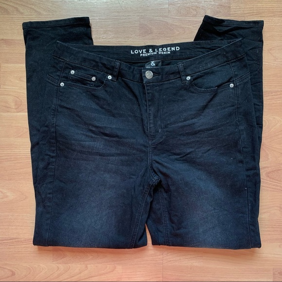 Love & Legend Dark Wash Jeans Straight Cut - Picture 3 of 4